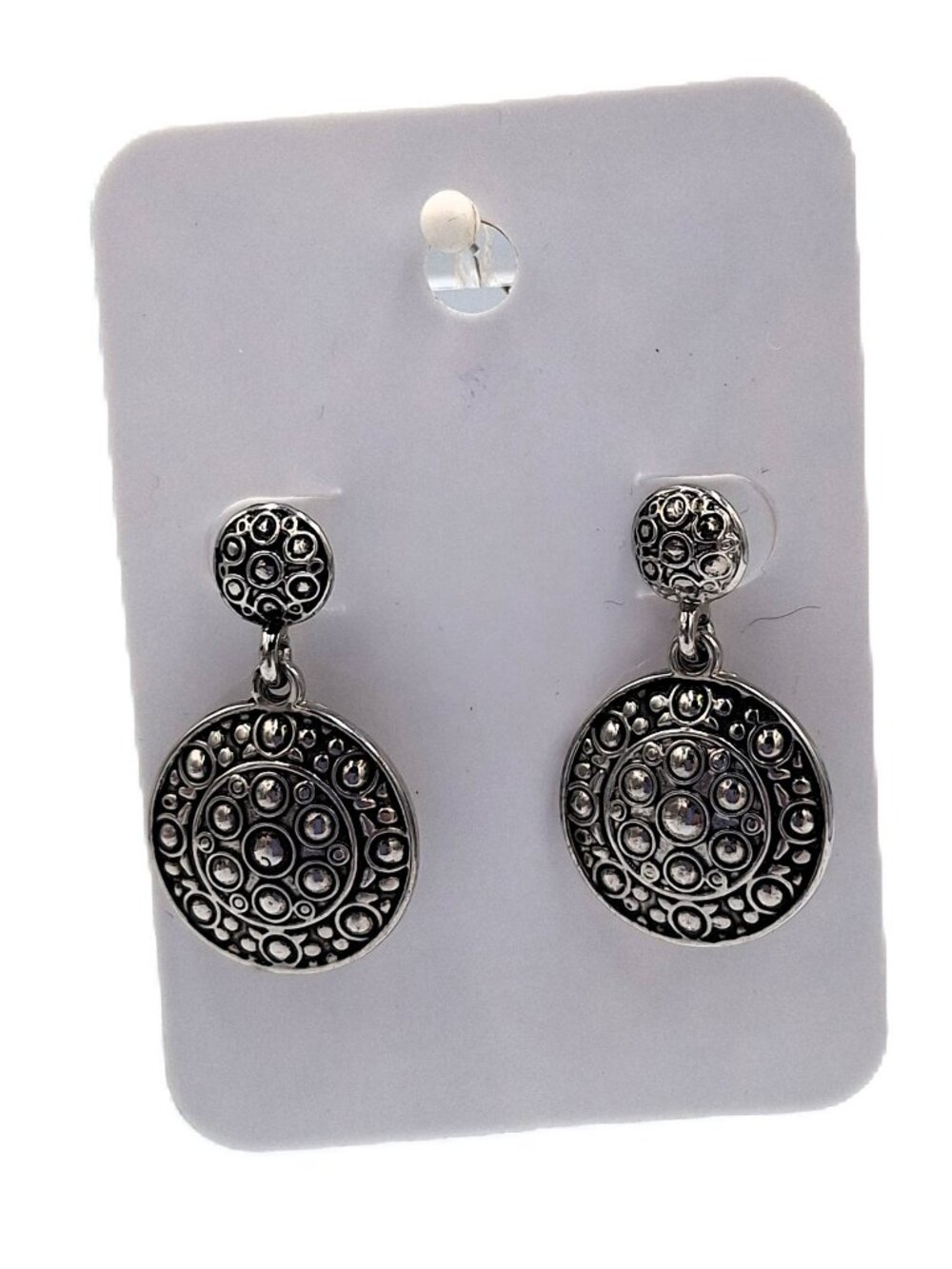 Vintage-style drip earrings